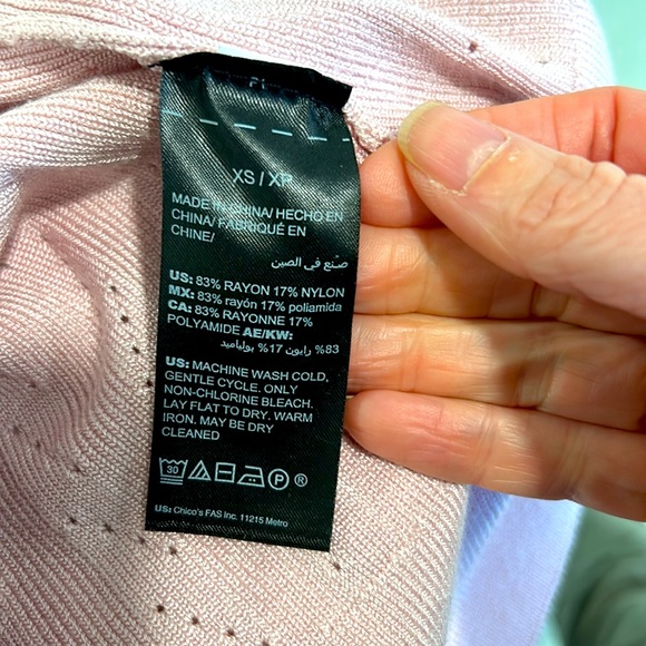 Beautiful and classy WHBM cardigan! - Picture 5 of 5